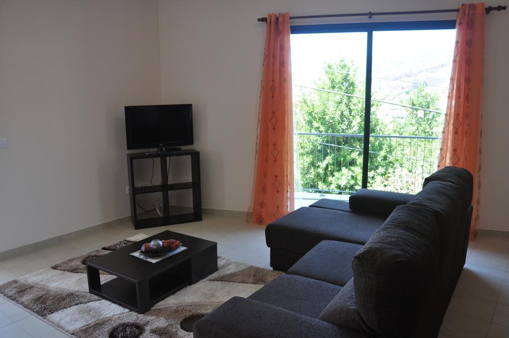 Casa Mao-Cheia Apartment Arco da Calheta  Ngoại thất bức ảnh